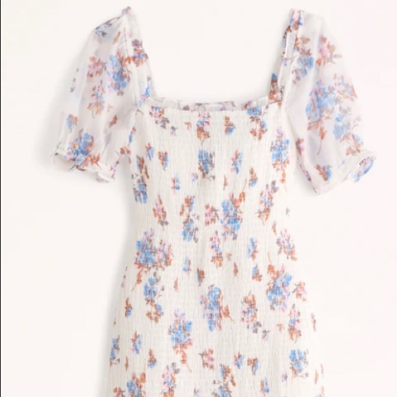 Abercrombie & Fitch Smocked Puff Sleeve Midi Dress - Picture 1 of 2